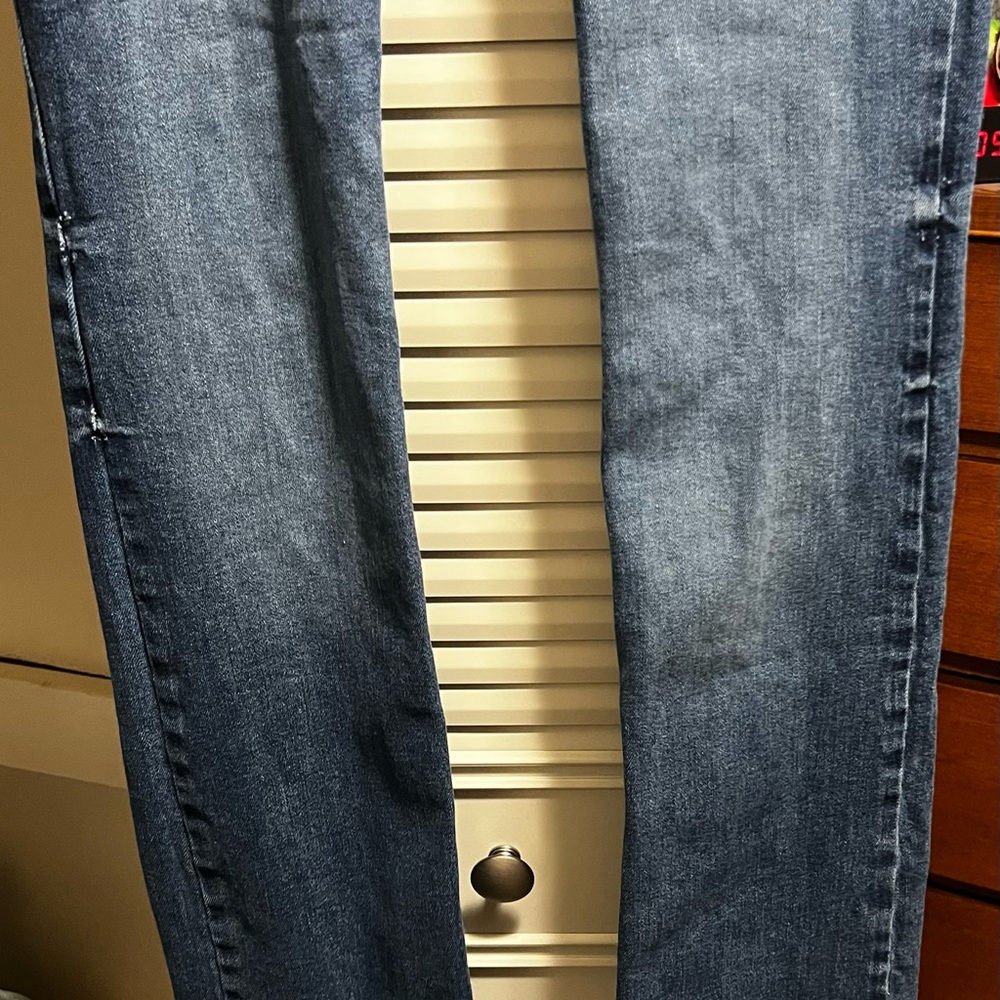 Wrangler Jeans - Picture 2 of 4